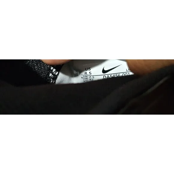 Nike Vapor Edge Pro 360 2 Football Cleats Black White DA5456-001 Size 8.5 NEW