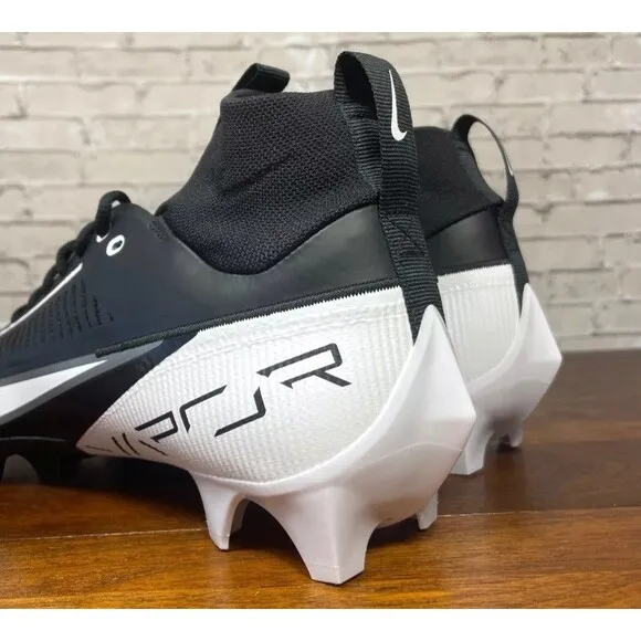 Nike Vapor Edge Pro 360 2 Men's Football Cleats DA5456-001 Black White SIZE 10.5