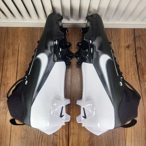 Nike Vapor Edge Pro 360 2 Mens Size 10 Black White Football Cleats DA5456-001
