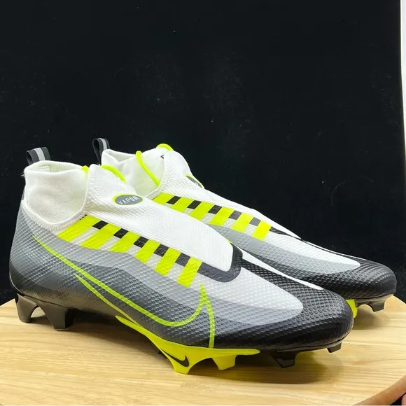 Nike Vapor Edge Pro 360 Football Cleats Grey Volt DQ3670-071 Men Sz 13.5 New