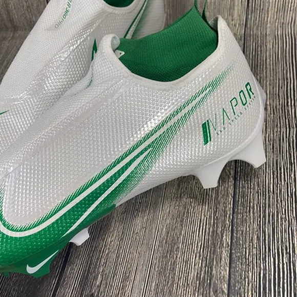 Nike Vapor Edge Pro 360 Football Cleats White Green AO8277-105 Men’s Size 16
