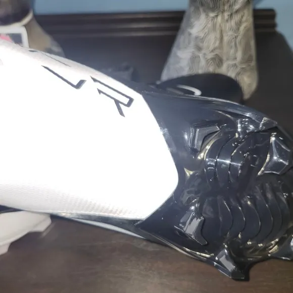 Nike Vapor Edge Speed 4 Football Cleats - Black White - Size 14 NEW