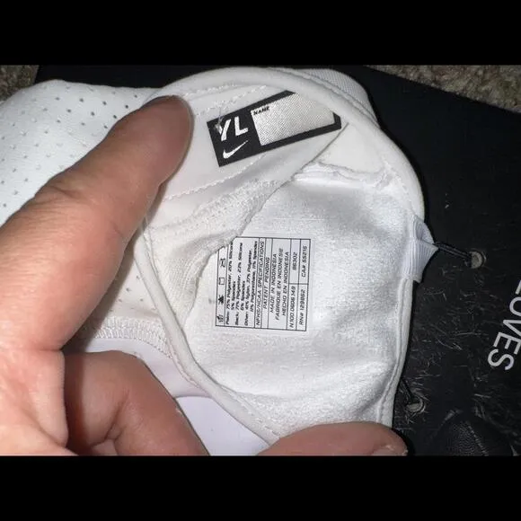 Nike Vapor Jet 6.0 Youth Football Triple White Gloves