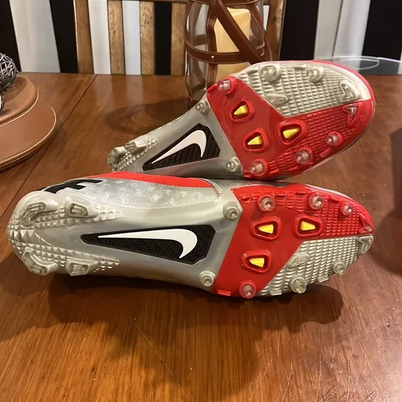 Nike Vapor Talon Elite Low TD Football Cleats shoes 500068 610 red Men’s Size 16