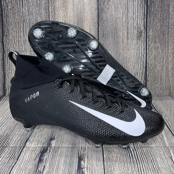 Nike Vapor Untouchable Pro 3 D Detachable Stud Football Black/White AO3022-010