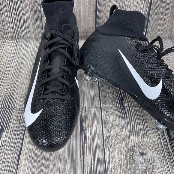 Nike Vapor Untouchable Pro 3 D Detachable Stud Football Black/White AO3022-010