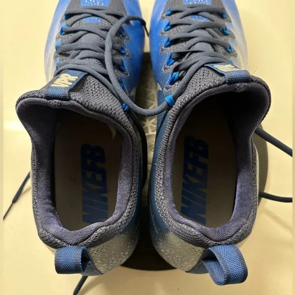 Nike Vapor Untouchable Pro Football Cleats Team Blue Mens Size 16 833385-404 EUC