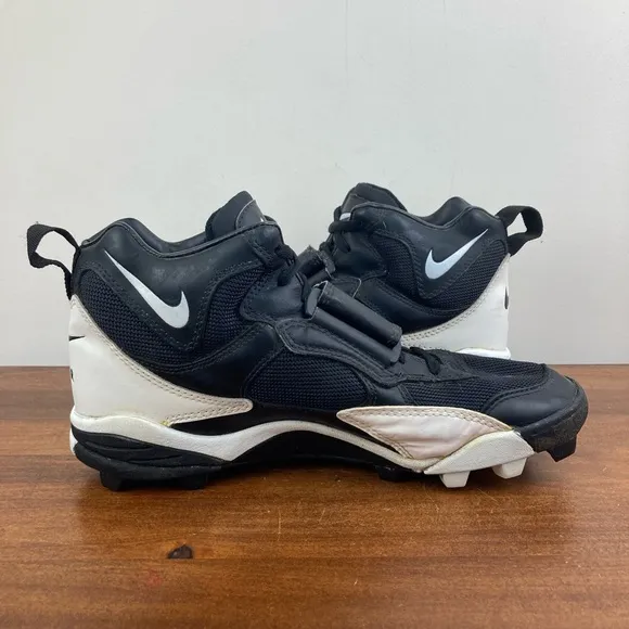 Nike Vintage Shark Football Rare Deion Sanders Turf 121025-011 Men’s Size 12.