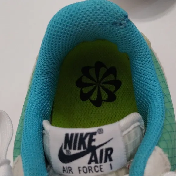 Nike Women's Air Force 1 Crater DO7692-101 Speckled Silhouette Low Top Sneakers
