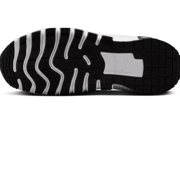 Nike Women's Free Metcon 6 Training Shoes Color: Black/White