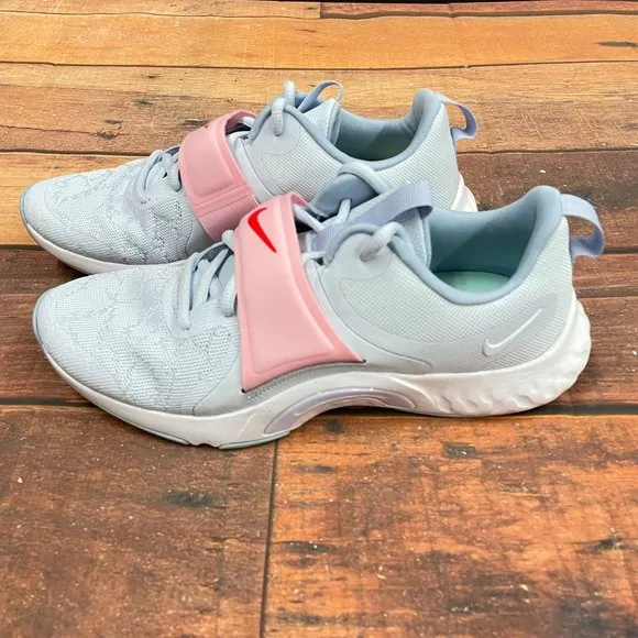 Nike Women's Renew In-Season TR 12 Gray Training Shoes
