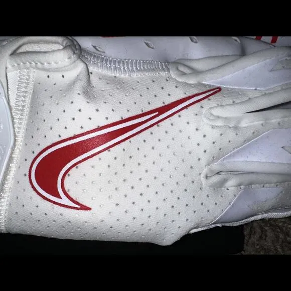 Nike Youth Vapor Jet 6.0 Youth Football White/University Red Gloves