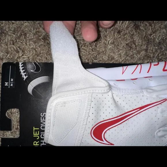 Nike Youth Vapor Jet 6.0 Youth Football White/University Red Gloves