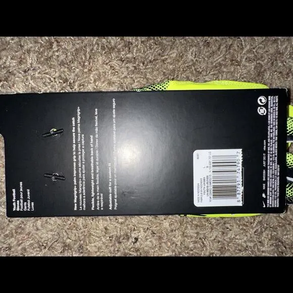 Nike Youth Vapor Jet 7.0 Energy Volt/Black Receiver Football Gloves