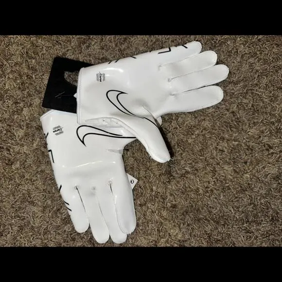 Nike Youth Vapor Jet 7.0 Football White/White/Black Gloves