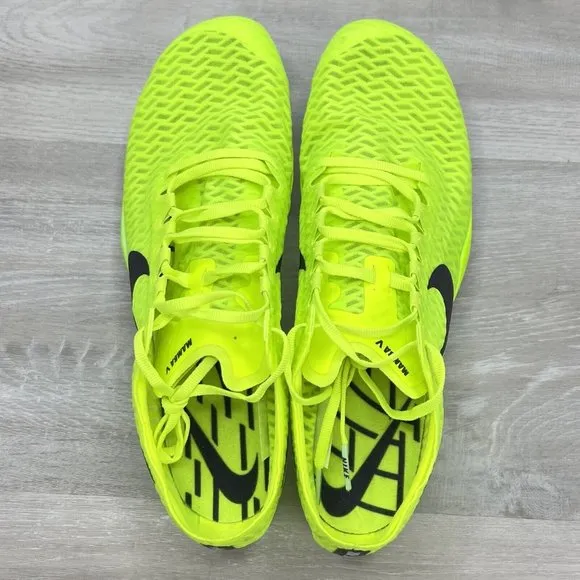 Nike Zoom Mamba V Track Spikes Shoes Volt Green Field DR9945-700 Men's Size 11.5