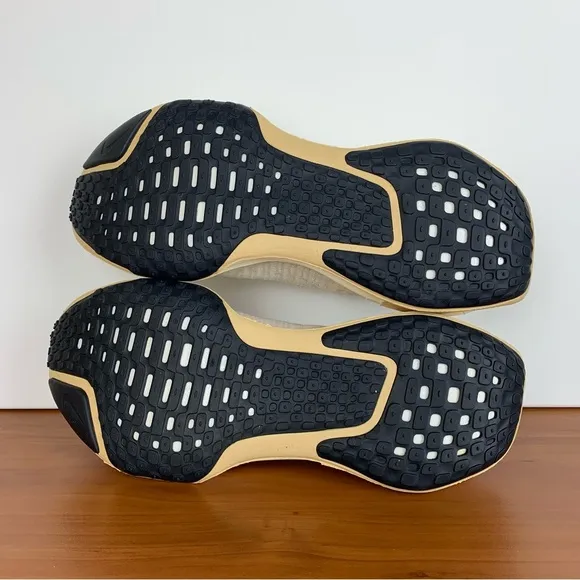 Nike ZoomX Invincible Run FK 3 Road Running Shoes