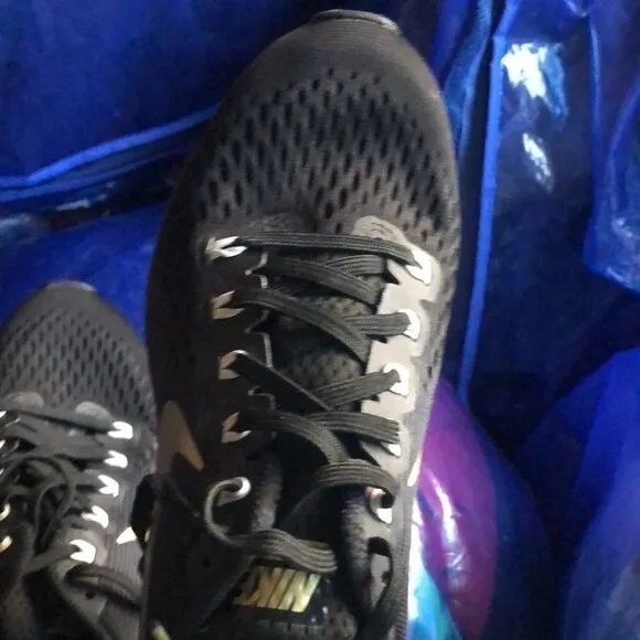 𝅺Nike zoom tennis shoes