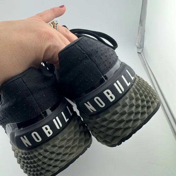 NOBULL‎ Black Tennis Shoes Men’s Sz 8.5 Women’s size 10