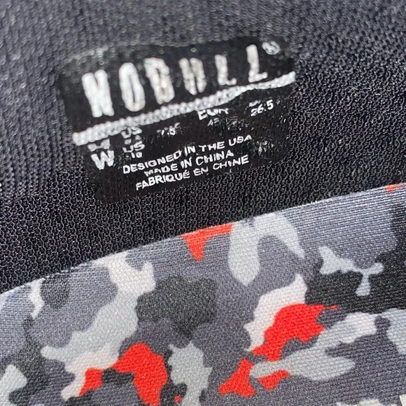 NOBULL Black Trainers Red Black Camo Midsole Men’s size 8.5