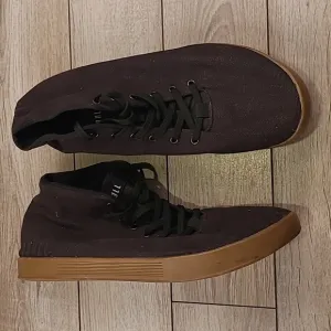 NOBULL Dark Brown Gum Trainer Sz 10 Mens Crossfit Work Out Shoes Hi Top Sneakers
