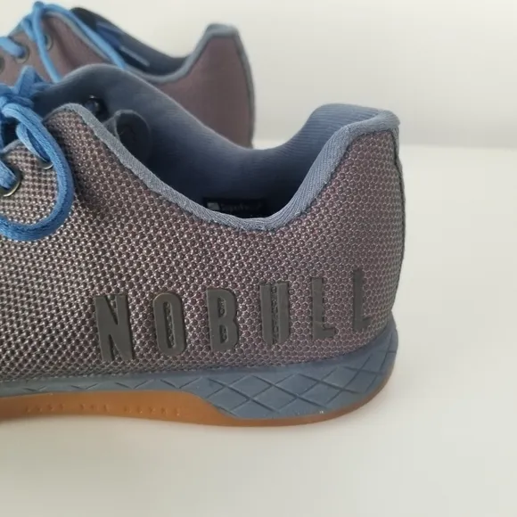 NoBull Navy Gum Outwork Training Shoes Men's 9.5 Women's 11 Athletic Active