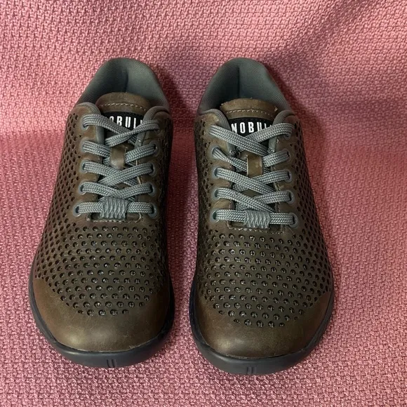 NOBULL Trainer Shoes Olive Green Leather Cross-Training Crossfit Womens Size 6.5