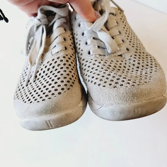 Nobull Trainers Gray Perforated Suede Crossfit Shoes Men's Sz 4.5  Women's 6