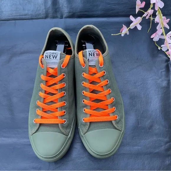 Nothing new Men’s green Sneakers Size 9.5 M Low Top Shoes