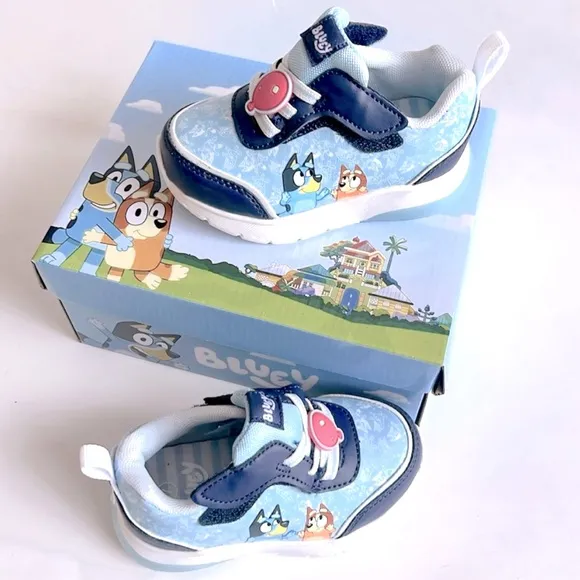 NWBox Kids Bluey Velcro Tennis Shoes, Floor Sample