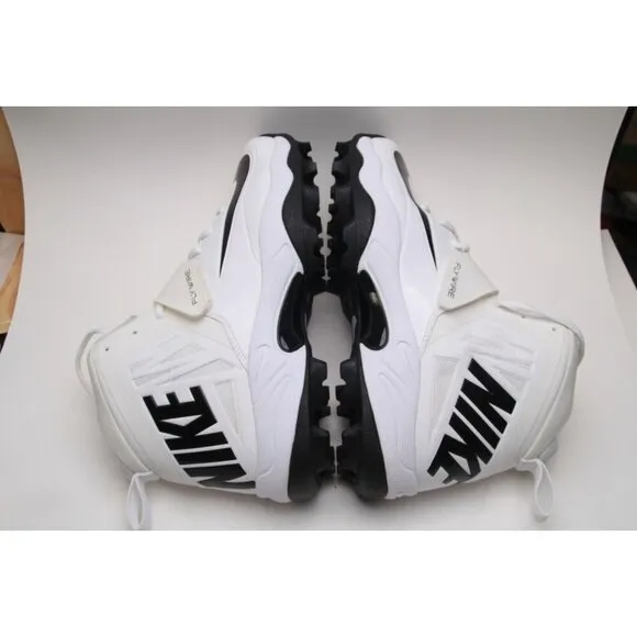 NWOB Nike Flywire Cleats Mens Sz 11.5 Sneakers Shoes