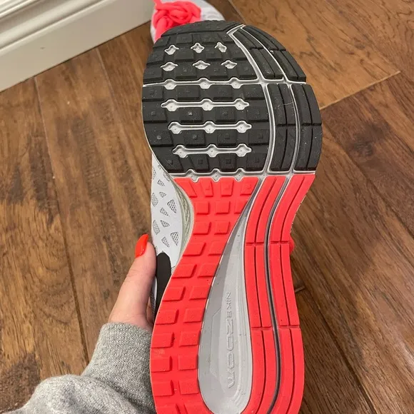 NWOT Nike Tennis Shoes