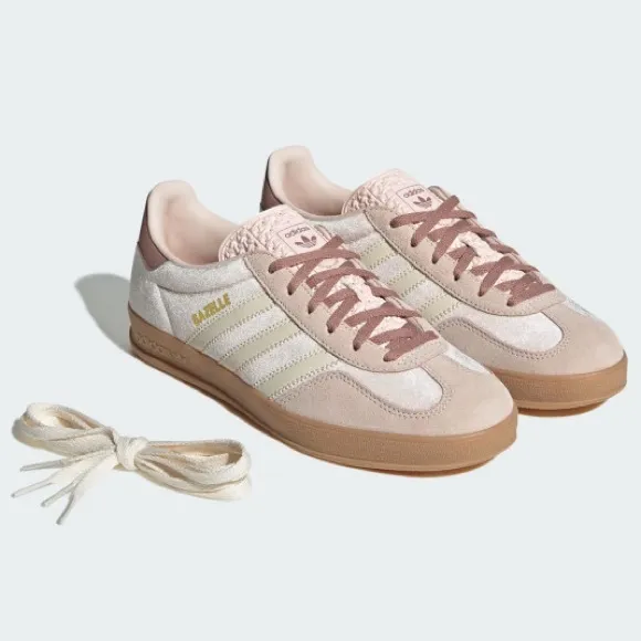 NWT ADIDAS Gazelle Indoor Shoes!