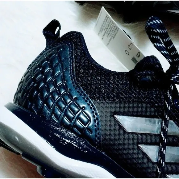NWT Adidas PowerAlley 5 Baseball Cleats Athletic Shoes US 7