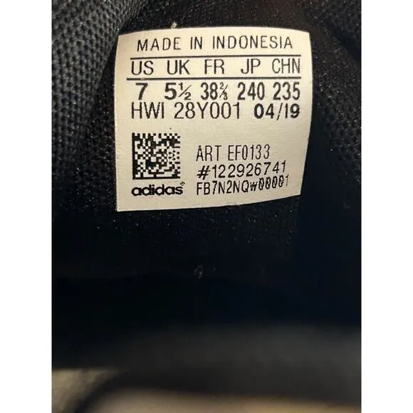 NWT Adidas x Farm Rio size 7 Women's Tennis Shoes