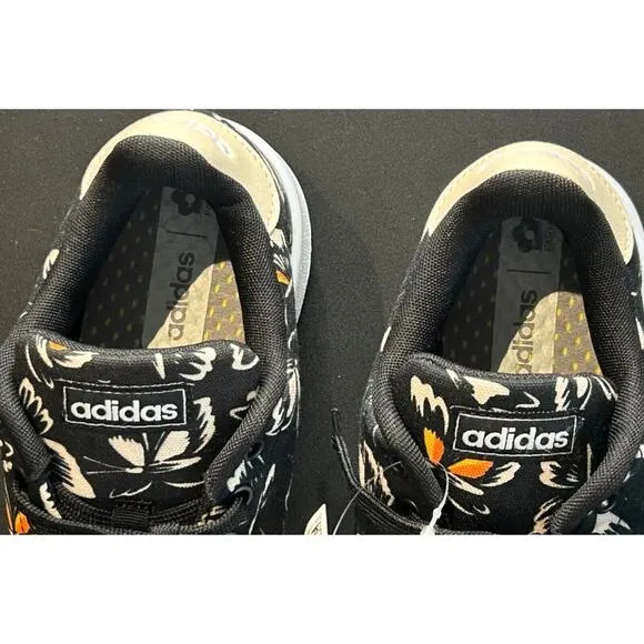 NWT Adidas x Farm Rio size 7 Women's Tennis Shoes