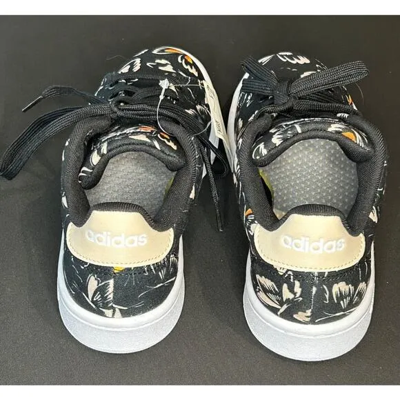 NWT Adidas x Farm Rio size 7 Women's Tennis Shoes