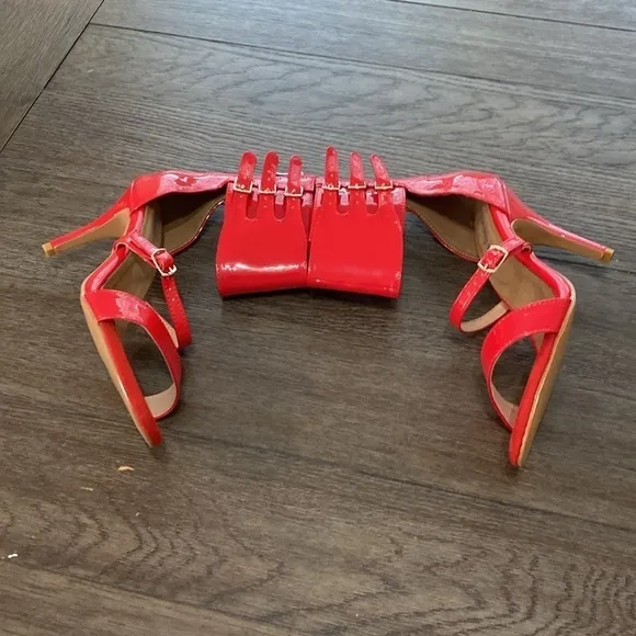 NWT BURJU Amante Thick Ankle Strap Heeled Sandals | Red | 9 1/2