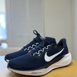 NWT Nike Pegasus 41 Men's Road Running Shoes in Navy Blue