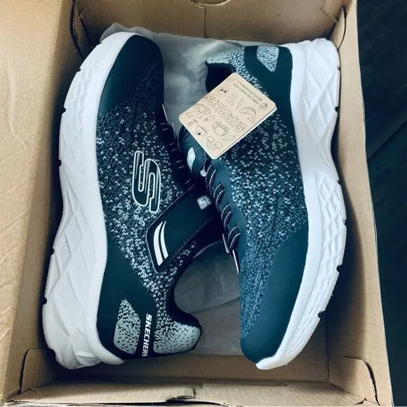 NWT Skechers Little Kids Boys Black/Gray Microspec II Sneakers Tennis Shoes Sz 3