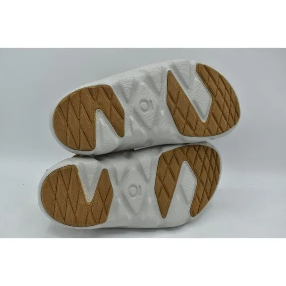 Oboz Womens Size 8 Whakata Off-Road Rye Sandals Shoes