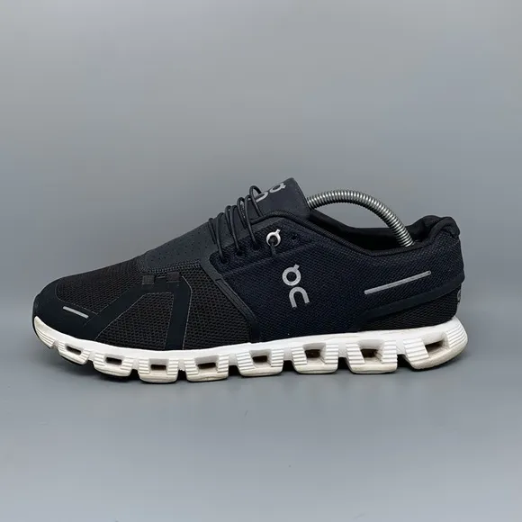 On Cloud 5 Road Running Shoes Men’s Sz 10