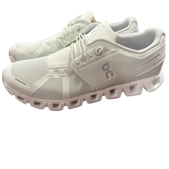 On Cloud 5 Womes Shoes