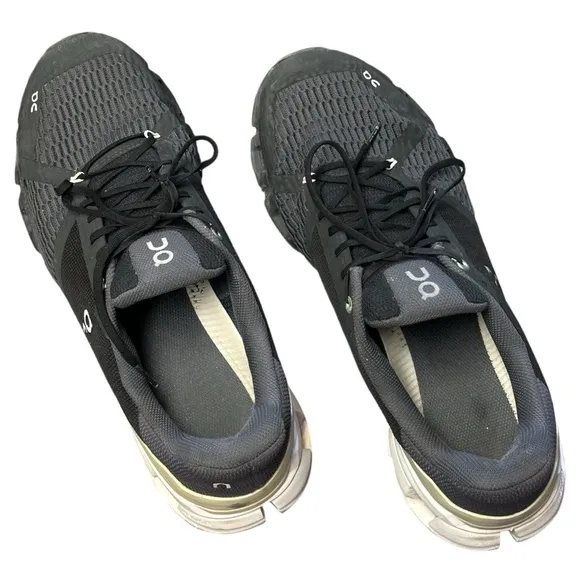 ON CLOUD Cloudflyer 4 Road-Running Shoes Men’s Size 12