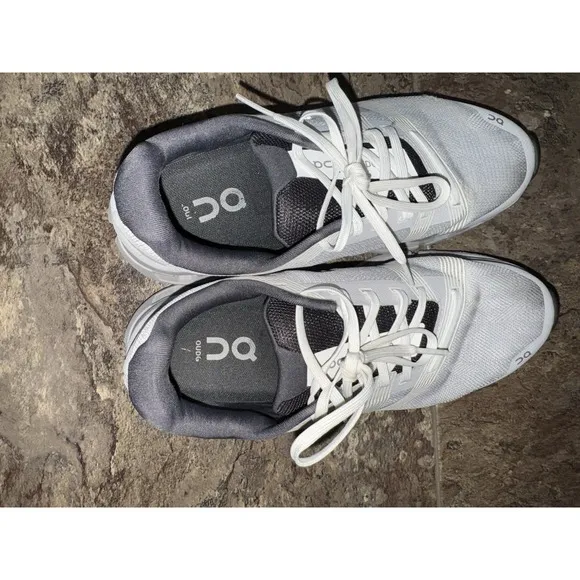On Cloud Cloudgo Women's Sneakers Size 9 Lace-up Shoes White Glacier