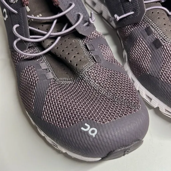 On Cloud Shark / Pebble  Running Shoes Men Size US 11.5 EU 47