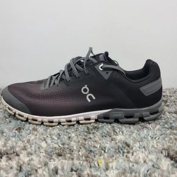 On Cloud Shoes Mens 10.5 Cloudflow Ombré Gray Running Support Training Comfort