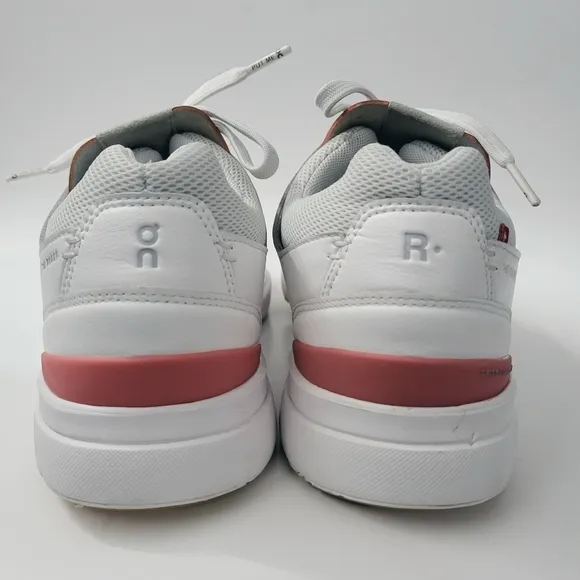 On Cloud The Roger Clubhouse Tennis Shoes Women's Size 10.5 White Rosewood Pink