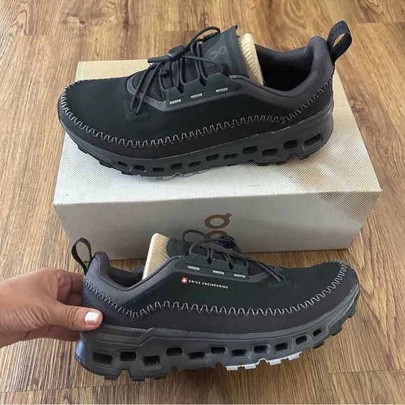 ON CLOUDAWAY black athletic training shoes sneakers women’s 7 new in box