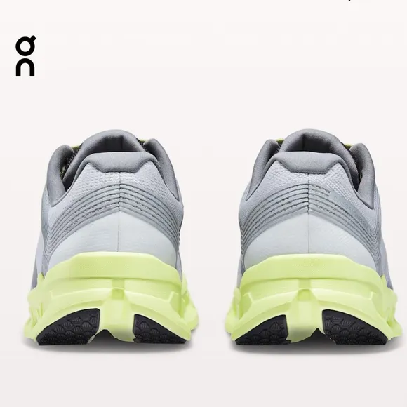 ON Cloudgo MEN  Frost | Hay size 8.5 new